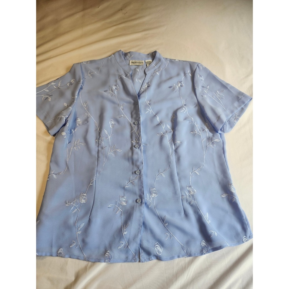 Aparenza Women Blue Floral Embroidered Button Down Blouse Short Sleeve 1X